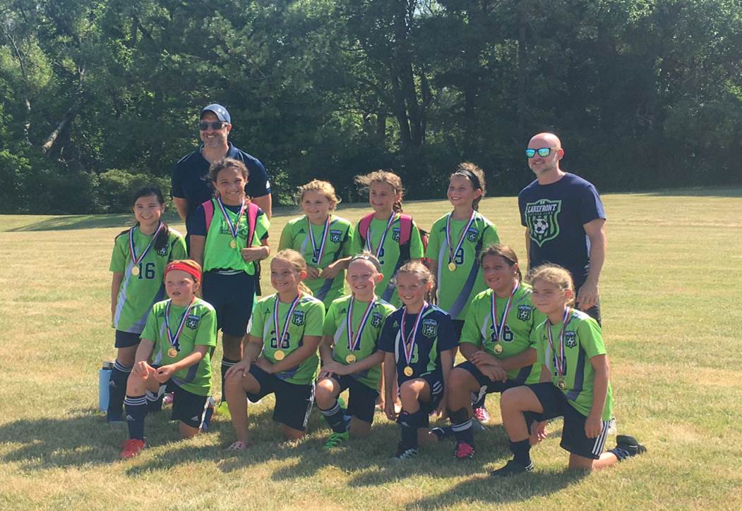 Lakefront Blue U10 girls were back in action at the Chili soccer tournament!